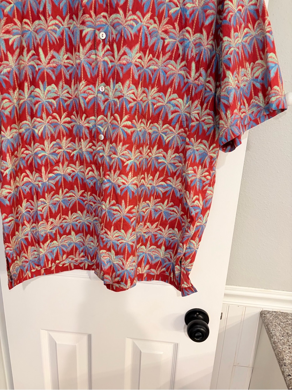 Tori Richard Hawaiian Shirt Mens XL Red Blue Palm Tree Cotton Lawn - Picture 3 of 7
